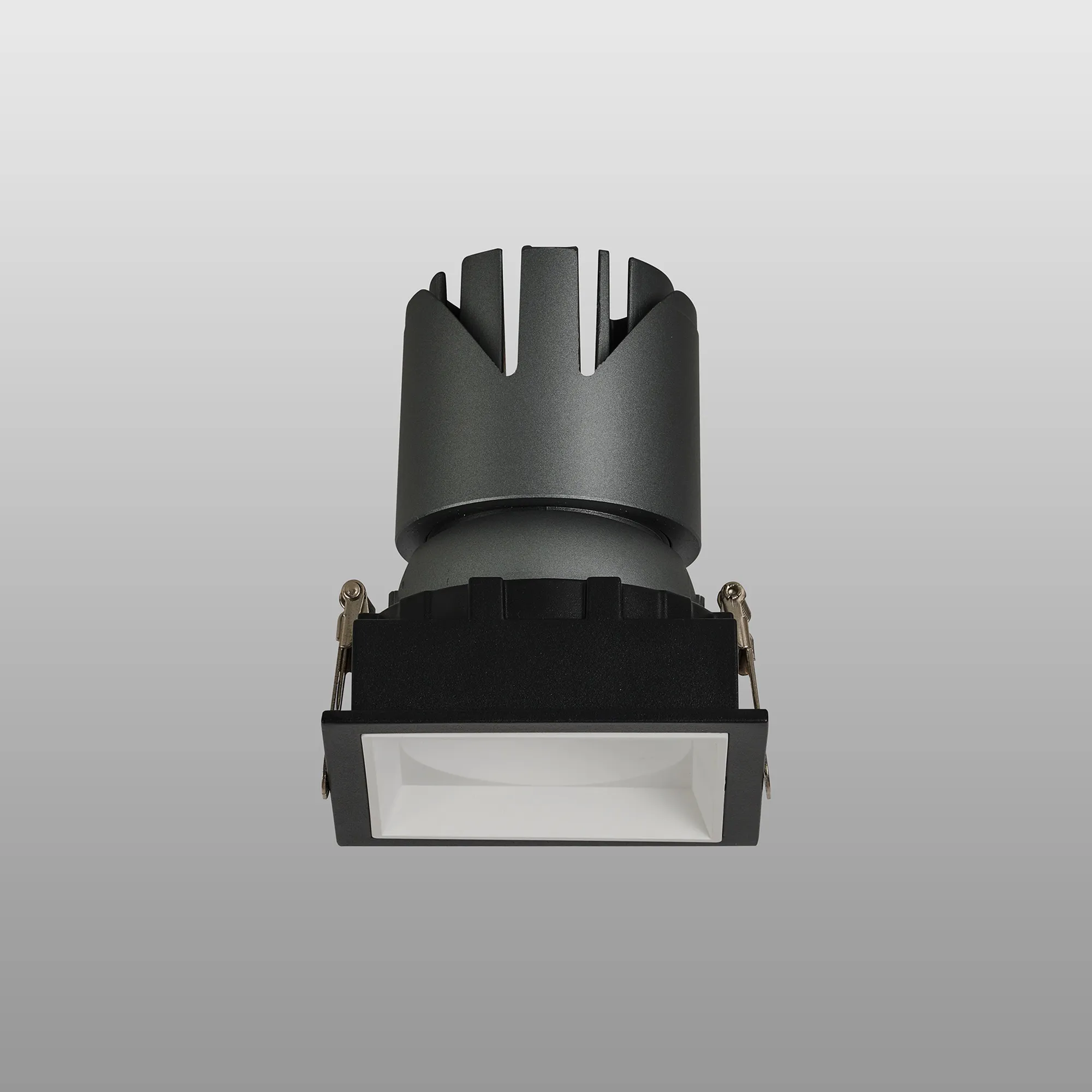 Belza 12-15W Recessed Ceiling Luminaires Dlux Round Recess Ceiling